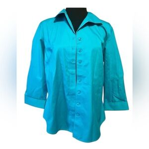 Chico's Vibrant Blue Cotton No Iron Button down Top size 1. NWT